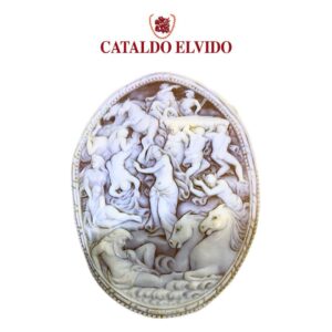 Cameo in conchiglia cassis sardonica