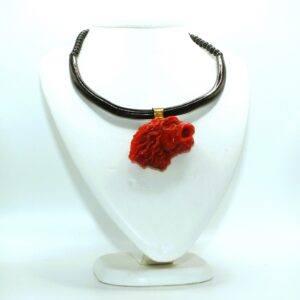 Collana in corallo nero