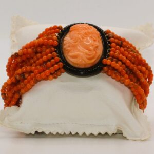 Bracciale corallo e cameo